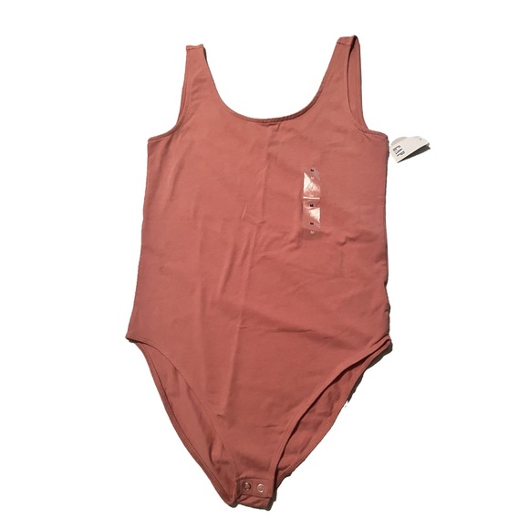Gap Women’s Bodysuit, Basic Scoopneck Tank Top, Light “potpourri” pink, Sz M - Picture 3 of 10